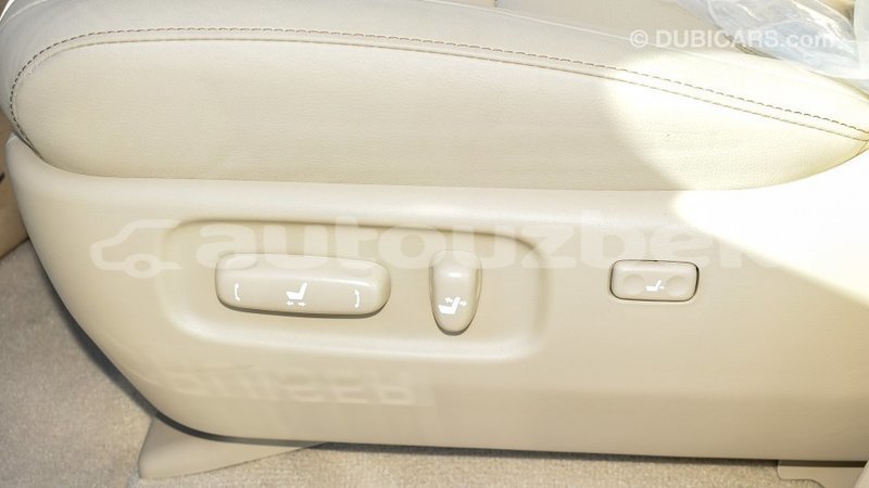 Big with watermark toyota land cruiser andijon import dubai 1996