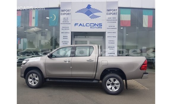 Buy Import Toyota Hilux Other Car in Import - Dubai in Andijon Buy Import Toyota Hilux Other Car in Import - Dubai in Andijon