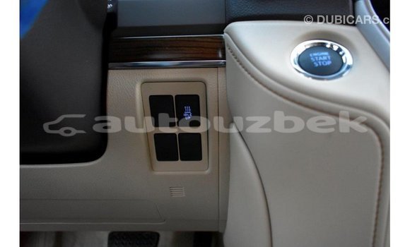 Buy Import Toyota Land Cruiser White Car in Import - Dubai in Andijon Buy Import Toyota Land Cruiser White Car in Import - Dubai in Andijon