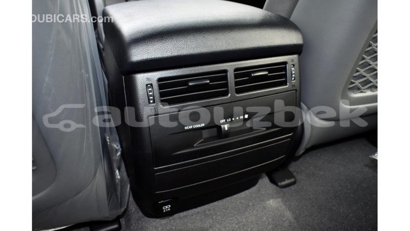 Big with watermark toyota land cruiser andijon import dubai 2042