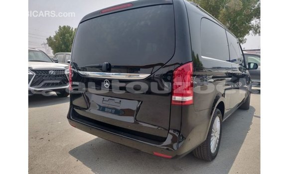 Buy Import Mercedes-Benz 250 Black Car in Import - Dubai in Andijon Buy Import Mercedes-Benz 250 Black Car in Import - Dubai in Andijon