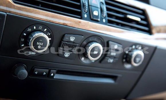 Buy Used BMW 5–Series Black Car in Tashkent in Toskent Buy Used BMW 5–Series Black Car in Tashkent in Toskent