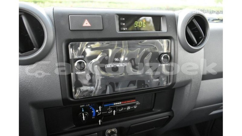 Big with watermark toyota land cruiser andijon import dubai 2049