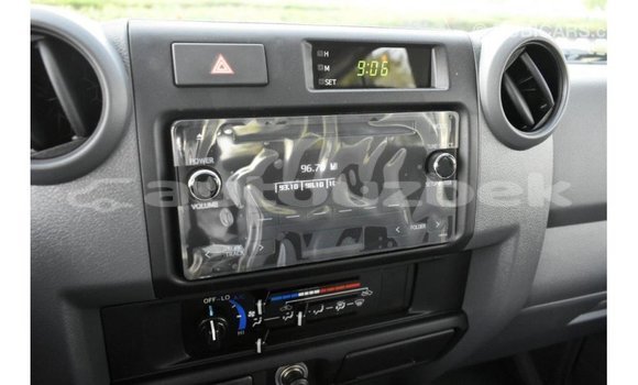 Buy Import Toyota Land Cruiser White Car in Import - Dubai in Andijon Buy Import Toyota Land Cruiser White Car in Import - Dubai in Andijon