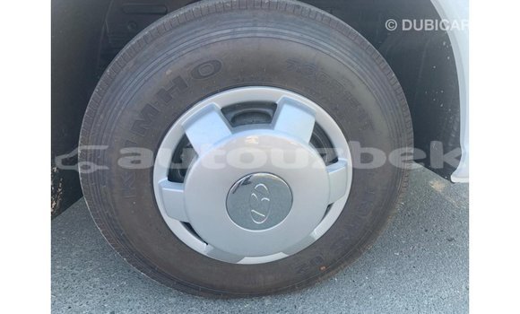 Buy Import Hyundai Accent White Car in Import - Dubai in Andijon Buy Import Hyundai Accent White Car in Import - Dubai in Andijon