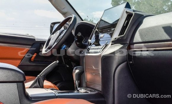 Buy Import Toyota Land Cruiser White Car in Import - Dubai in Andijon Buy Import Toyota Land Cruiser White Car in Import - Dubai in Andijon
