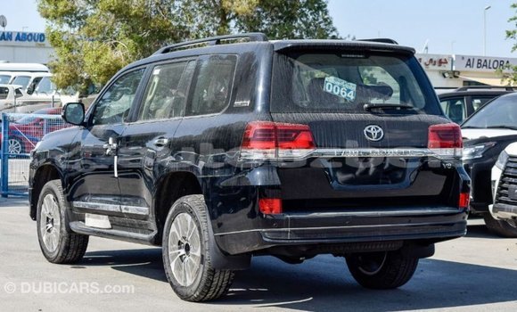 Buy Import Toyota Land Cruiser Black Car in Import - Dubai in Andijon Buy Import Toyota Land Cruiser Black Car in Import - Dubai in Andijon