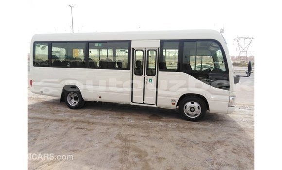 Buy Import Toyota Coaster White Car in Import - Dubai in Andijon Buy Import Toyota Coaster White Car in Import - Dubai in Andijon
