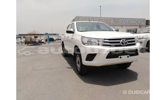 Buy Import Toyota Hilux White Car in Import - Dubai in Andijon Buy Import Toyota Hilux White Car in Import - Dubai in Andijon