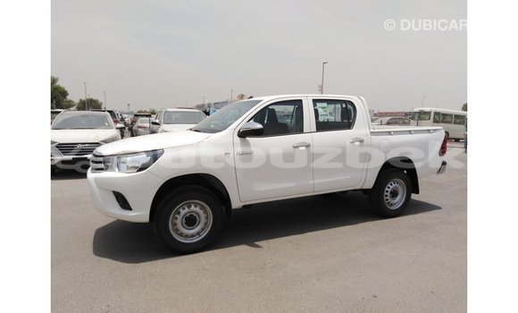 Buy Import Toyota Hilux White Car in Import - Dubai in Andijon Buy Import Toyota Hilux White Car in Import - Dubai in Andijon