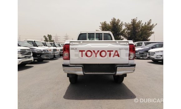 Buy Import Toyota Hilux White Car in Import - Dubai in Andijon Buy Import Toyota Hilux White Car in Import - Dubai in Andijon