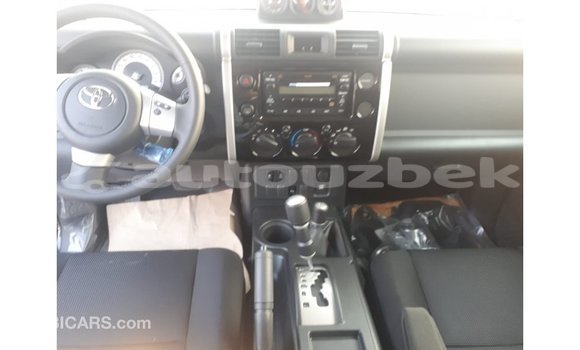 Buy Import Toyota FJ Cruiser Black Car in Import - Dubai in Andijon Buy Import Toyota FJ Cruiser Black Car in Import - Dubai in Andijon