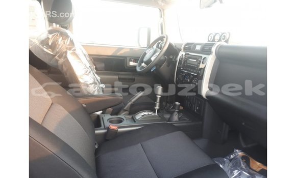 Buy Import Toyota FJ Cruiser Black Car in Import - Dubai in Andijon Buy Import Toyota FJ Cruiser Black Car in Import - Dubai in Andijon