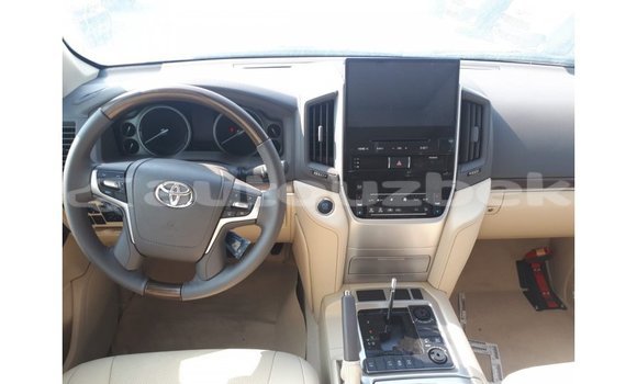 Buy Import Toyota Land Cruiser Other Car in Import - Dubai in Andijon Buy Import Toyota Land Cruiser Other Car in Import - Dubai in Andijon