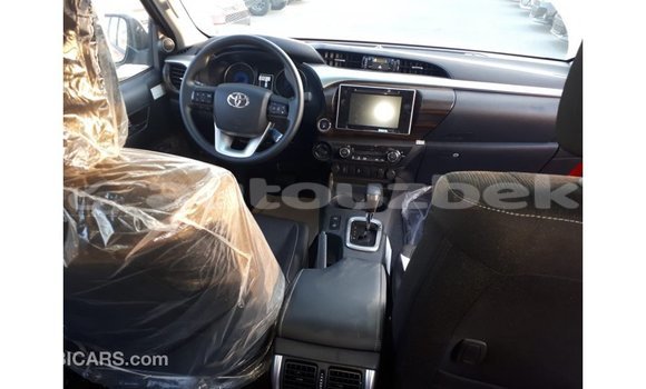 Buy Import Toyota Hilux Red Car in Import - Dubai in Andijon Buy Import Toyota Hilux Red Car in Import - Dubai in Andijon