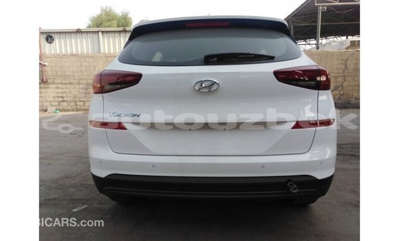 Buy Import Hyundai Tucson White Car in Import - Dubai in Andijon Buy Import Hyundai Tucson White Car in Import - Dubai in Andijon