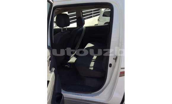 Buy Import Toyota Hilux White Car in Import - Dubai in Andijon Buy Import Toyota Hilux White Car in Import - Dubai in Andijon