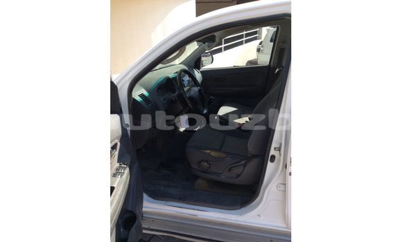 Buy Import Toyota Hilux White Car in Import - Dubai in Andijon Buy Import Toyota Hilux White Car in Import - Dubai in Andijon