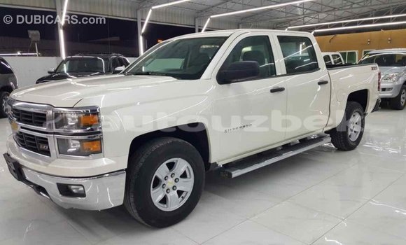 Buy Import Chevrolet Silverado White Car in Import - Dubai in Andijon Buy Import Chevrolet Silverado White Car in Import - Dubai in Andijon