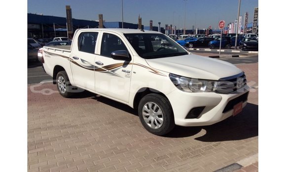 Buy Import Toyota Hilux White Car in Import - Dubai in Andijon Buy Import Toyota Hilux White Car in Import - Dubai in Andijon