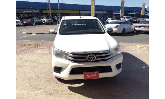 Buy Import Toyota Hilux White Car in Import - Dubai in Andijon Buy Import Toyota Hilux White Car in Import - Dubai in Andijon
