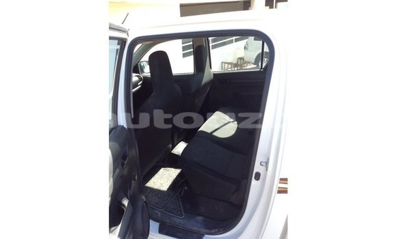 Buy Import Toyota Hilux White Car in Import - Dubai in Andijon Buy Import Toyota Hilux White Car in Import - Dubai in Andijon