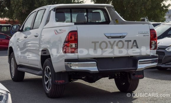 Buy Import Toyota Hilux White Car in Import - Dubai in Andijon Buy Import Toyota Hilux White Car in Import - Dubai in Andijon