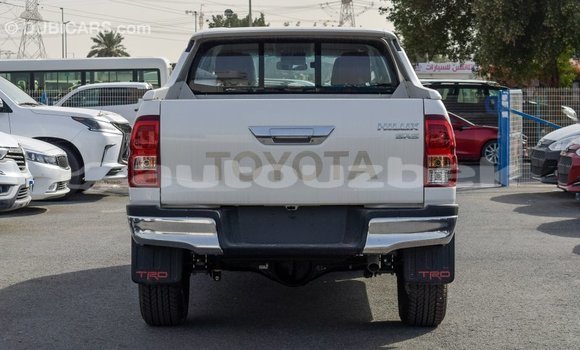 Buy Import Toyota Hilux White Car in Import - Dubai in Andijon Buy Import Toyota Hilux White Car in Import - Dubai in Andijon