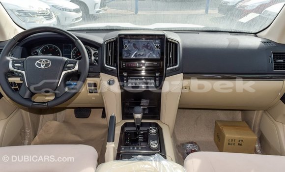 Buy Import Toyota Land Cruiser Other Car in Import - Dubai in Andijon Buy Import Toyota Land Cruiser Other Car in Import - Dubai in Andijon