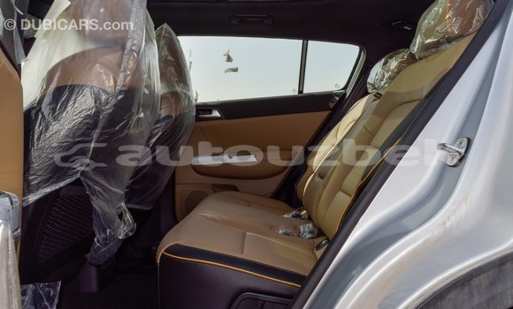 Buy Import Kia Sportage Other Car in Import - Dubai in Andijon Buy Import Kia Sportage Other Car in Import - Dubai in Andijon