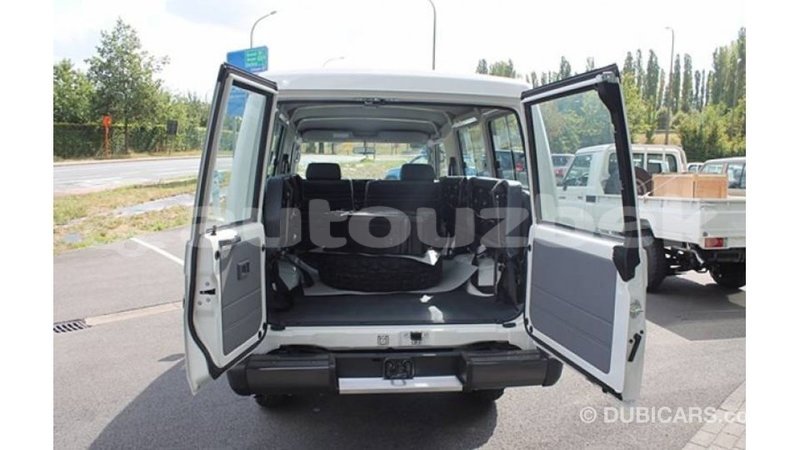 Big with watermark toyota land cruiser andijon import dubai 2156