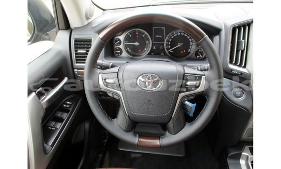 Buy Import Toyota Land Cruiser Black Car in Import - Dubai in Andijon Buy Import Toyota Land Cruiser Black Car in Import - Dubai in Andijon