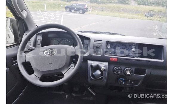 Buy Import Toyota Hiace White Car in Import - Dubai in Andijon Buy Import Toyota Hiace White Car in Import - Dubai in Andijon