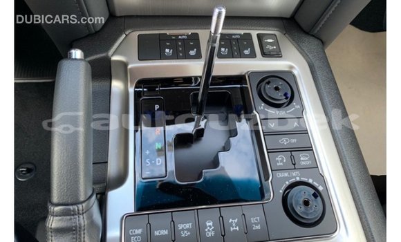 Buy Import Toyota Land Cruiser Brown Car in Import - Dubai in Andijon Buy Import Toyota Land Cruiser Brown Car in Import - Dubai in Andijon