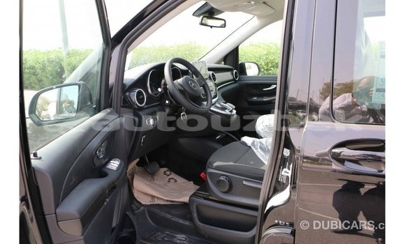 Buy Import Mercedes-Benz 250 Black Car in Import - Dubai in Andijon Buy Import Mercedes-Benz 250 Black Car in Import - Dubai in Andijon