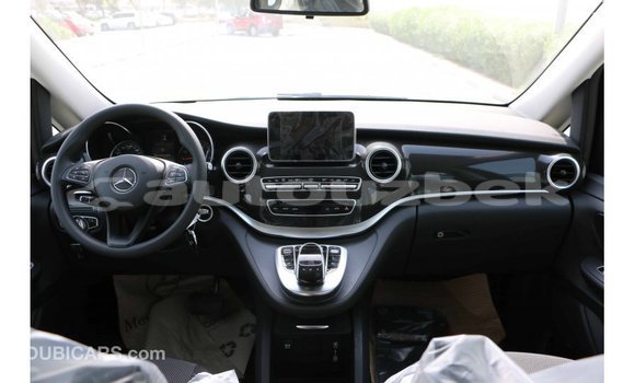 Buy Import Mercedes-Benz 250 Black Car in Import - Dubai in Andijon Buy Import Mercedes-Benz 250 Black Car in Import - Dubai in Andijon