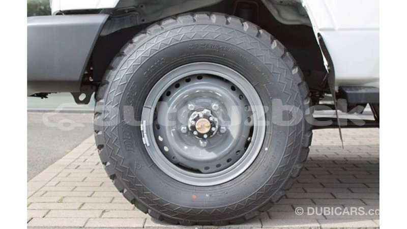 Big with watermark toyota land cruiser andijon import dubai 2185