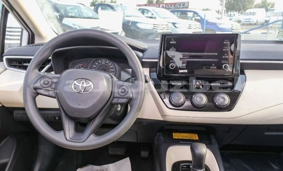 Buy Import Toyota Corolla White Car in Import - Dubai in Andijon Buy Import Toyota Corolla White Car in Import - Dubai in Andijon