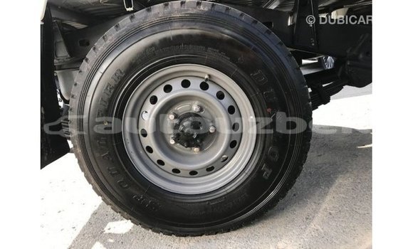 Buy Import Toyota Land Cruiser White Car in Import - Dubai in Andijon Buy Import Toyota Land Cruiser White Car in Import - Dubai in Andijon