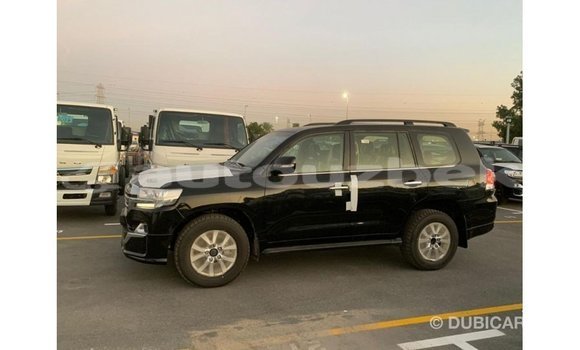 Buy Import Toyota Land Cruiser Black Car in Import - Dubai in Andijon Buy Import Toyota Land Cruiser Black Car in Import - Dubai in Andijon
