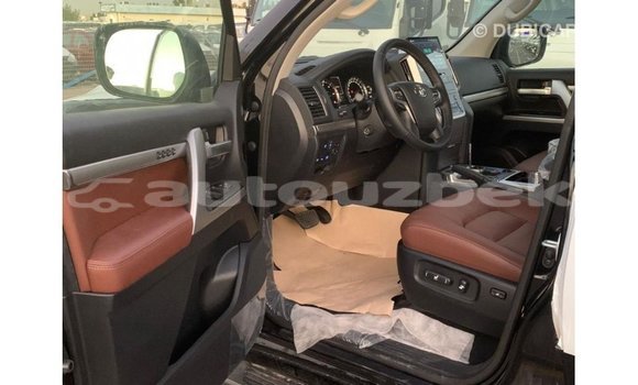 Buy Import Toyota Land Cruiser Black Car in Import - Dubai in Andijon Buy Import Toyota Land Cruiser Black Car in Import - Dubai in Andijon