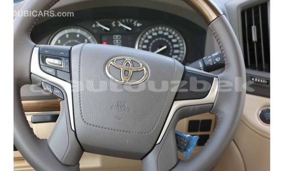 Buy Import Toyota Land Cruiser Black Car in Import - Dubai in Andijon Buy Import Toyota Land Cruiser Black Car in Import - Dubai in Andijon