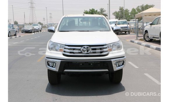 Buy Import Toyota Hilux White Car in Import - Dubai in Andijon Buy Import Toyota Hilux White Car in Import - Dubai in Andijon