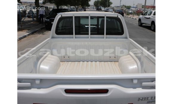 Buy Import Toyota Hilux White Car in Import - Dubai in Andijon Buy Import Toyota Hilux White Car in Import - Dubai in Andijon
