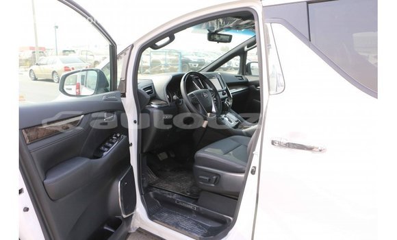 Buy Import Toyota Alphard White Car in Import - Dubai in Andijon Buy Import Toyota Alphard White Car in Import - Dubai in Andijon