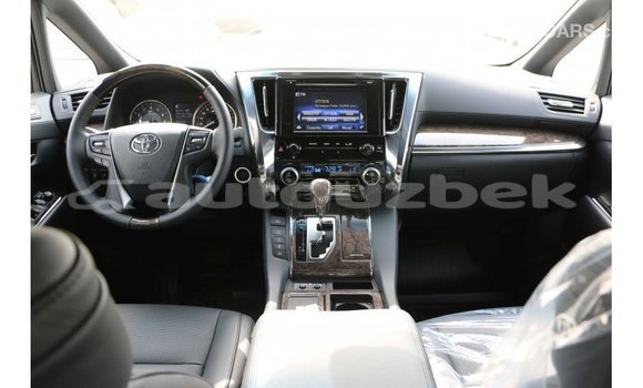 Buy Import Toyota Alphard White Car in Import - Dubai in Andijon Buy Import Toyota Alphard White Car in Import - Dubai in Andijon