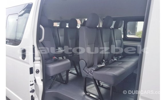 Buy Import Toyota Hiace White Car in Import - Dubai in Andijon Buy Import Toyota Hiace White Car in Import - Dubai in Andijon