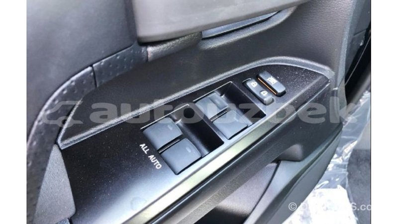 Big with watermark toyota land cruiser andijon import dubai 2225