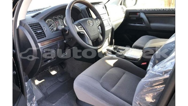 Big with watermark toyota land cruiser andijon import dubai 2225
