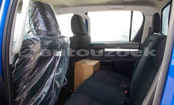 Buy Import Toyota Hilux Blue Car in Import - Dubai in Andijon Buy Import Toyota Hilux Blue Car in Import - Dubai in Andijon